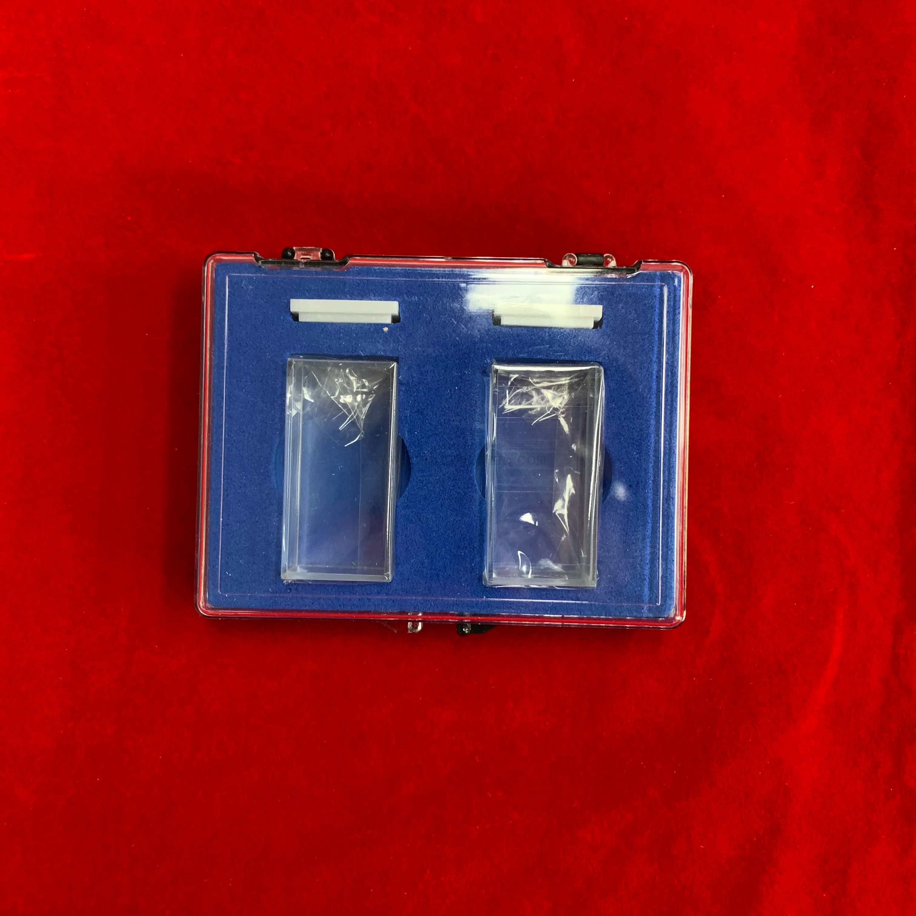 Spectrophotomètre transparent en verre optique à la cuve de quartz à cvette en verre à la cuve en verre avec couvercle