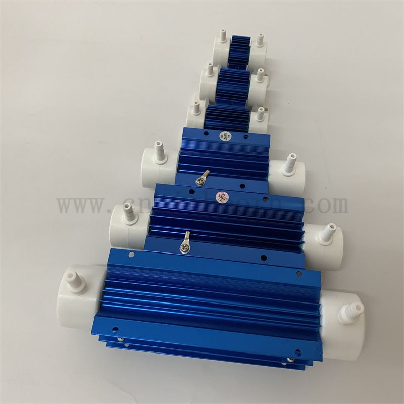  Équipement de traitement de l'eau réglable Générateur d'ozone à tube de refroidissement à air 