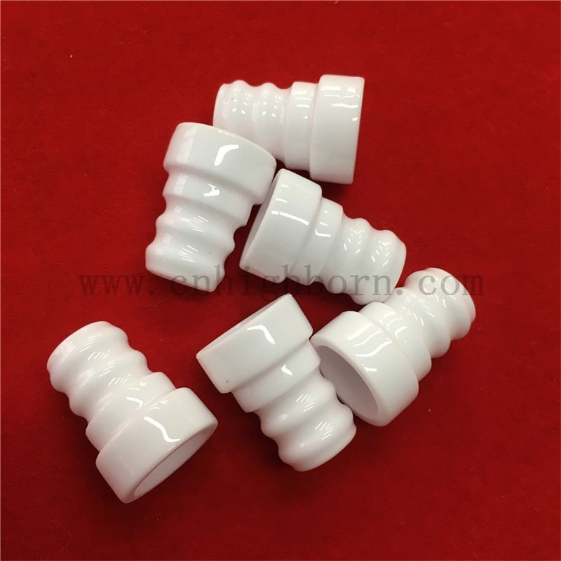 Alumine personnalisée Tube irrégulier en céramique vitrée AL2O3