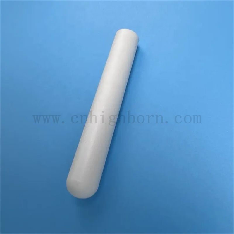 Haute pureté 99,7% une extrémité fermée du nitrure de bore tube en céramique hpbn