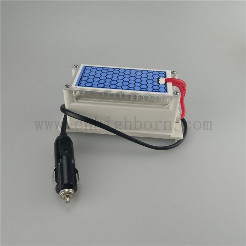  Purification d'air Plate en céramique portable 12V 5G / HR Module de générateur d'ozone Ozonizer