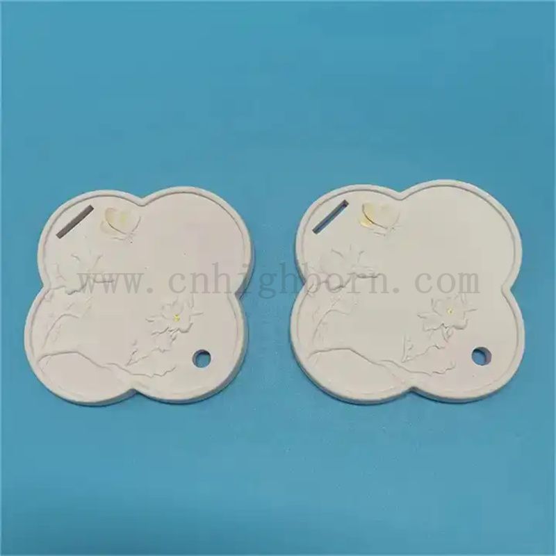 Modèle exquis blanc personnalisé Arôme Diffuseur Pendant Plaque en pierre en céramique