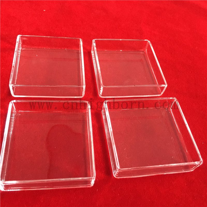 bo&icirc;te en verre de silice