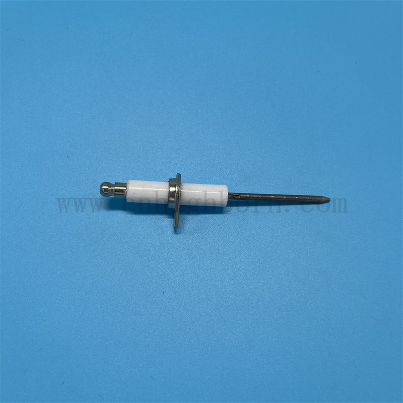 Résistance à haute température à 95% AL2O3 Alumine Céramique Allumage du chauffe-eau