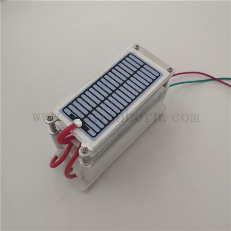 220V FEUILLE DE CERAMIQUE 24G / H