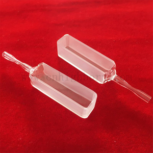 Instrument analytique standard Instrument UV Transmittance Cuvettes en verre de quartz optique transparent avec tube personnalisé
