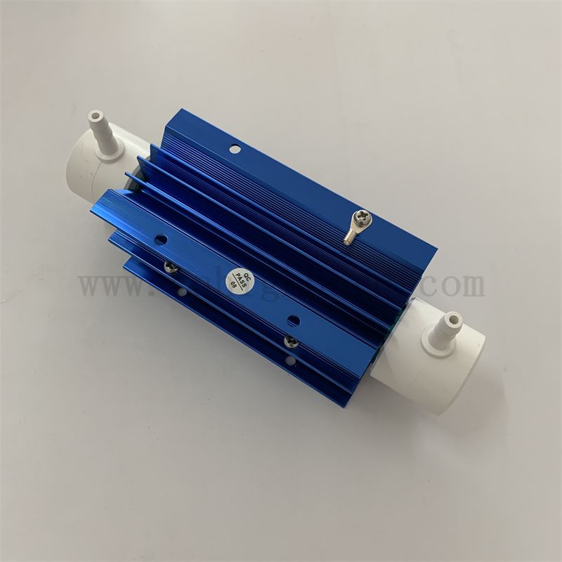  Équipement de traitement de l'eau réglable Générateur d'ozone à tube de refroidissement à air 