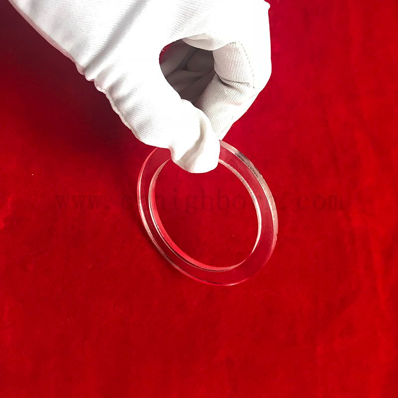 Griade de petite taille en quartz à fusion à fusion pour les applications semi-conductrices