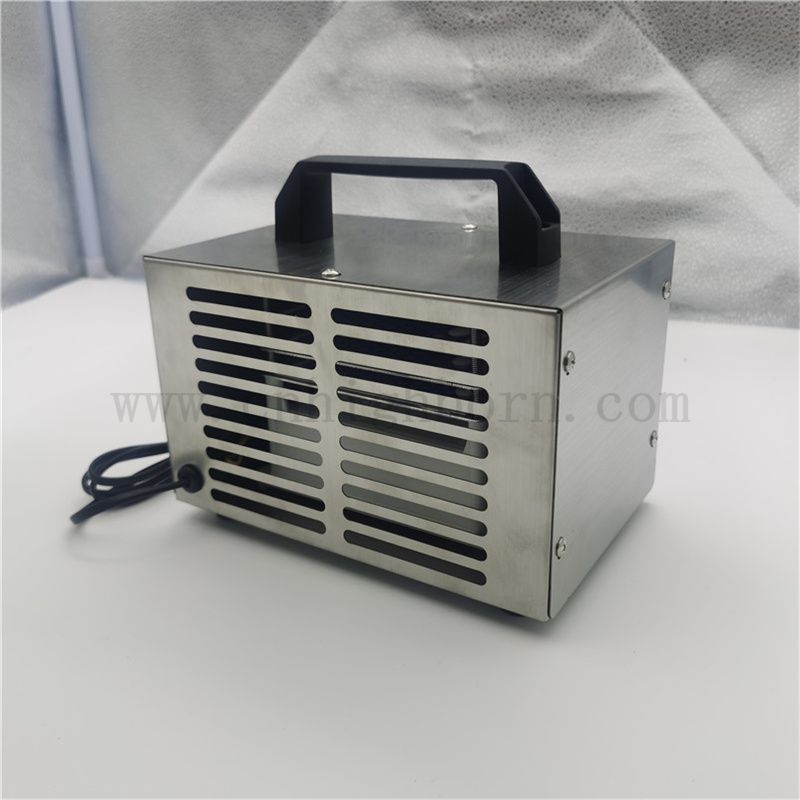 Machine de générateur d'ozone à haute capacité 28000 mg / h Élimination des odeurs O3 Dispositif pour la maison