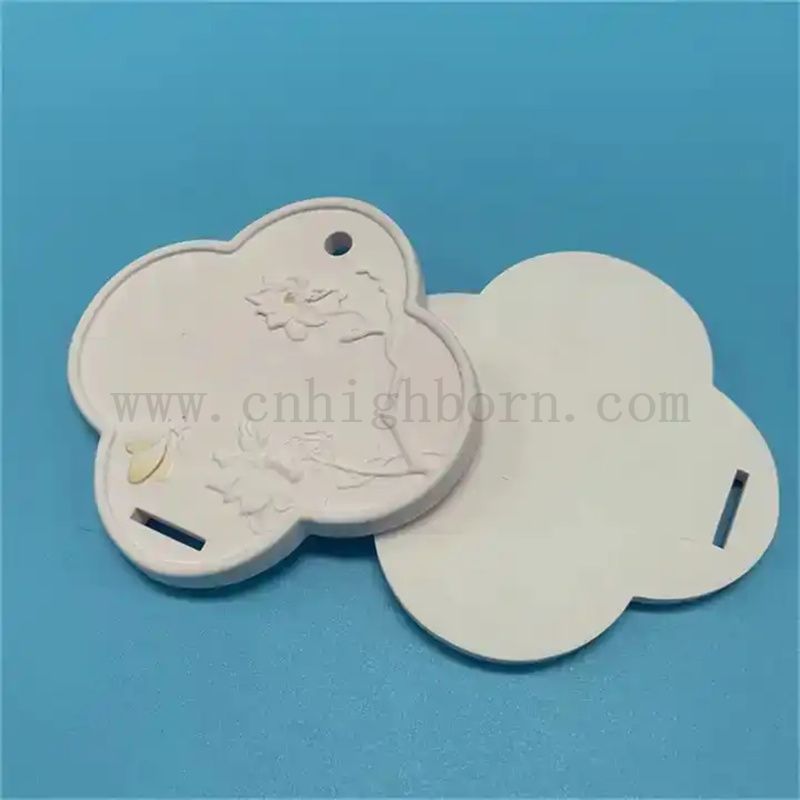 Modèle exquis blanc personnalisé Arôme Diffuseur Pendant Plaque en pierre en céramique