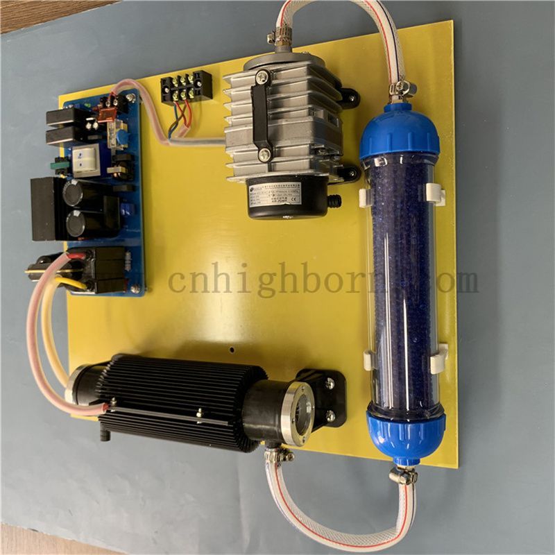 G&eacute;n&eacute;rateur d'ozone 30g 20g