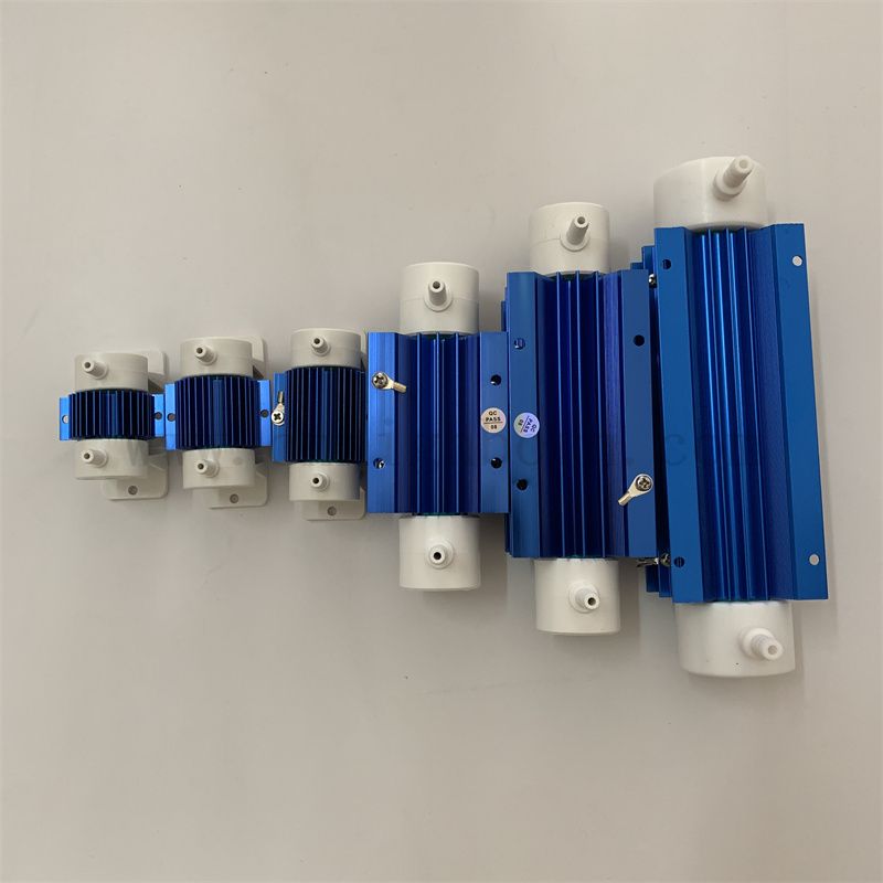  Équipement de traitement de l'eau réglable Générateur d'ozone à tube de refroidissement à air 