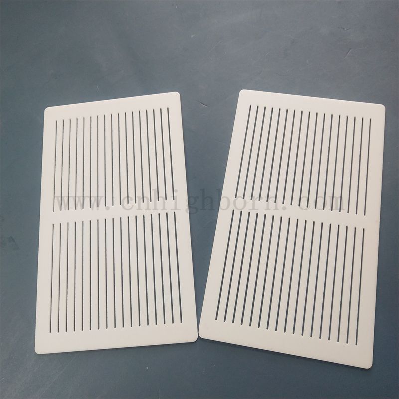 Feuille de céramique en verre machinable de haute précision personnalisée pour isolation sous vide