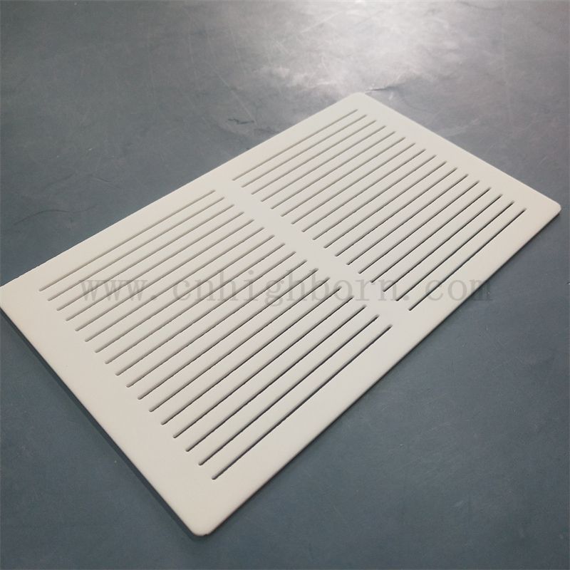 Feuille de céramique en verre machinable de haute précision personnalisée pour isolation sous vide