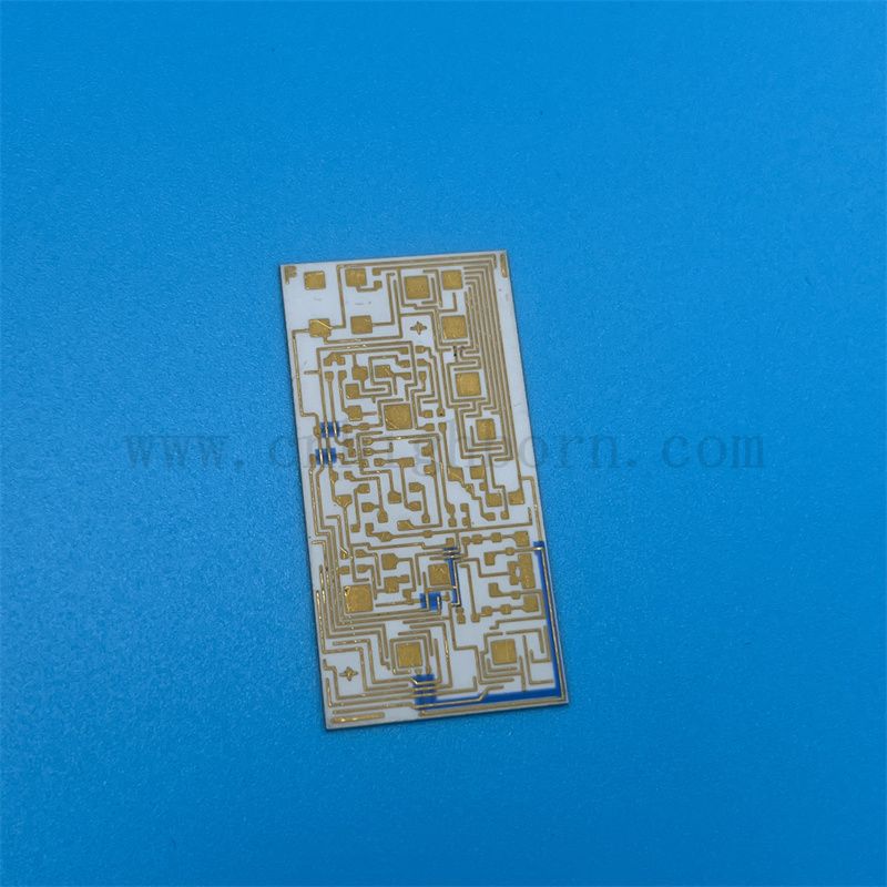 Plaque de circuit électrique de film épais en céramique d'alumine personnalisée