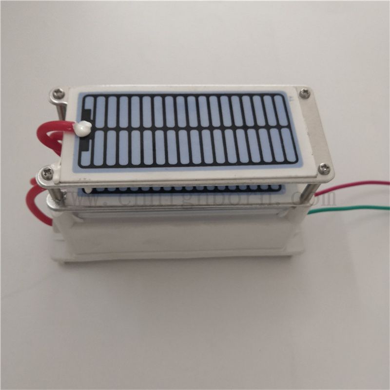 220V FEUILLE DE CERAMIQUE 24G / H