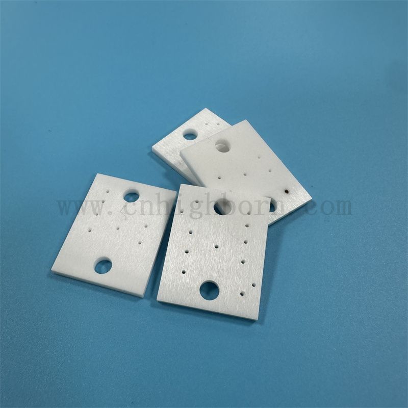 Isolateur zircone Carte irrégulière Haute dureté de surface de surface zro2 Plaque en céramique