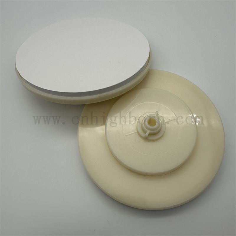 Alumine isolant Bloc irrégulier 99% AL2O3 Plaque d'étanchéité en céramique 