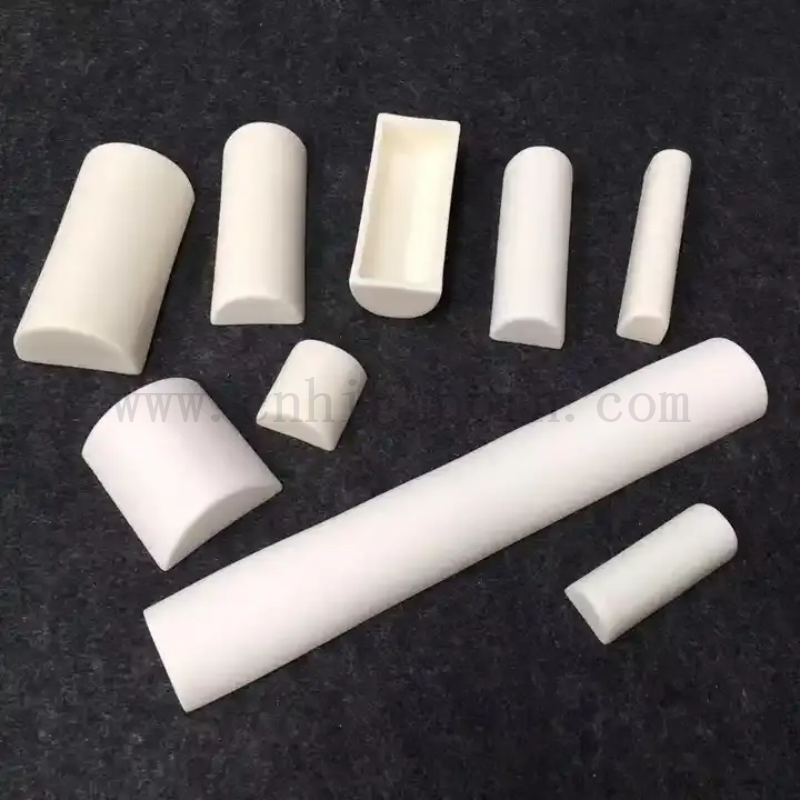 Laboratoire scolaire 99% AL2O3 Cerramic Crucible Crucine Alumine Melting Pot Combustion Boat for Industrial Analysis