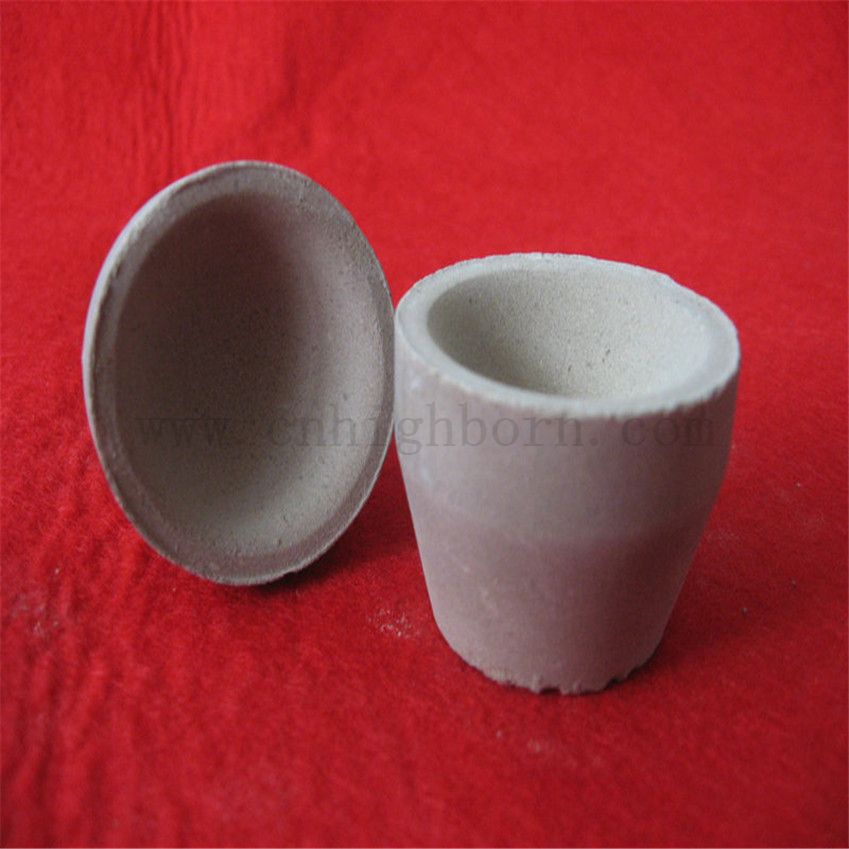 Cucible en céramique de feu MgO réfractaire personnalisé pour la fusion Glod