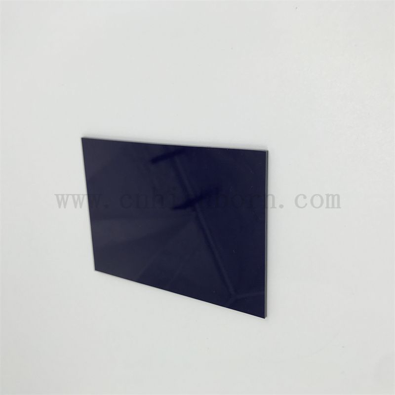 Plaque de passe en verre de filtre optique personnalisée pour équipement médical et de beauté