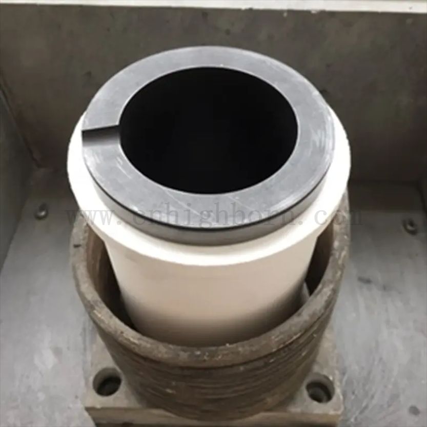 CRUCIPE DE GRAPHITE DE SIC SICIC DE SILICON RÉSISTANT HAUTE