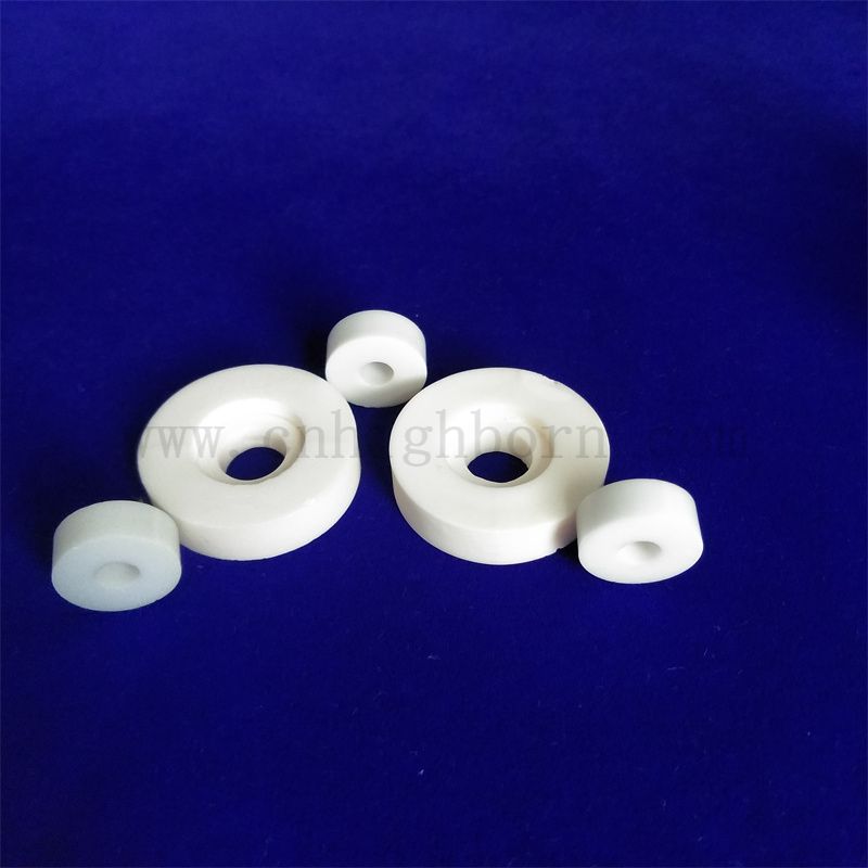 Manches en céramique d'alumine à haute température AL2O3 Buisson en céramique