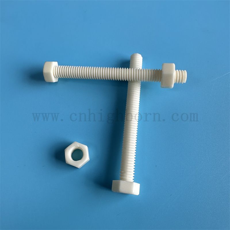 Alumine Alumina AL2O3 personnalisée 95% Boulon à vis et écrou de vis à vis et d'écrou en céramique