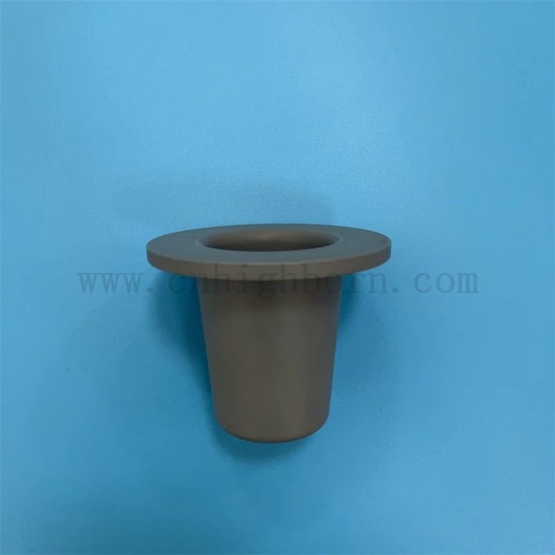 Tuyau de douille irrégulier personnalisé en carbure de silicium avec pièce/tube en céramique SiC fritté par réaction de bride