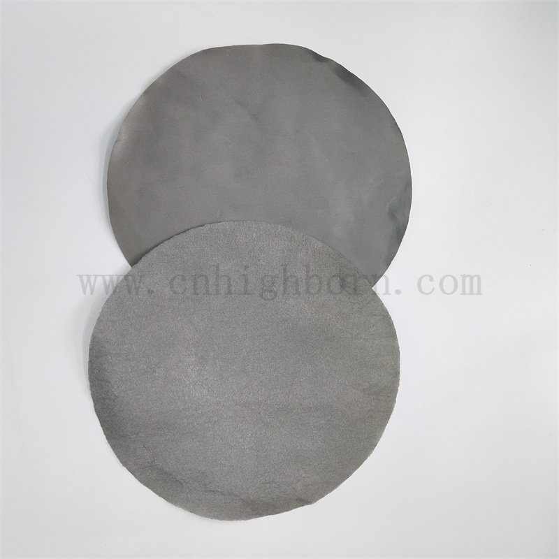 Les disques filtrants poreux d'acier inoxydable de résistance à hautes températures ont fritté le feutre de fibre en métal pour la Filtration chimique