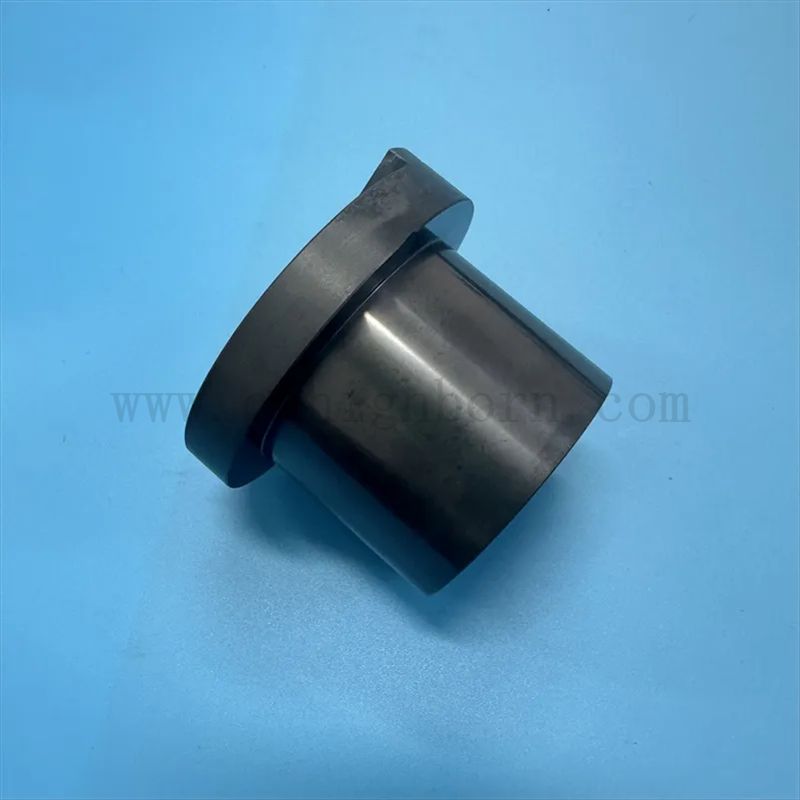 Usinage des pièces de rechange en céramique de carbure de silicium de haute précision