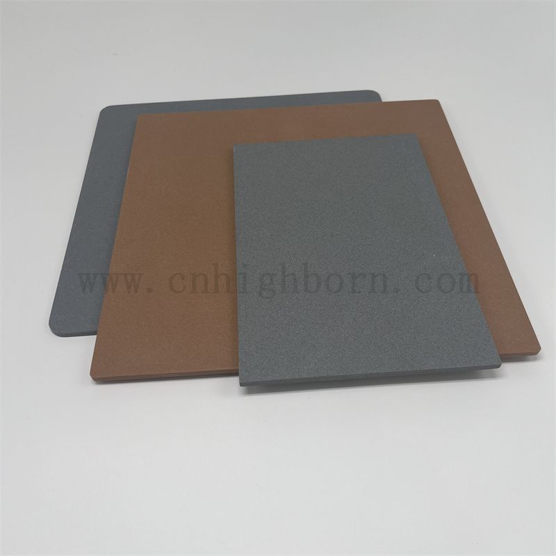 Alumine noire noire poreuse Adsorption électrostatique Adsorption AL2O3 Diffuseur en céramique