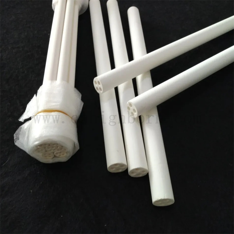 Élément de chauffage industriel tuyau de mgo avec 4 trous