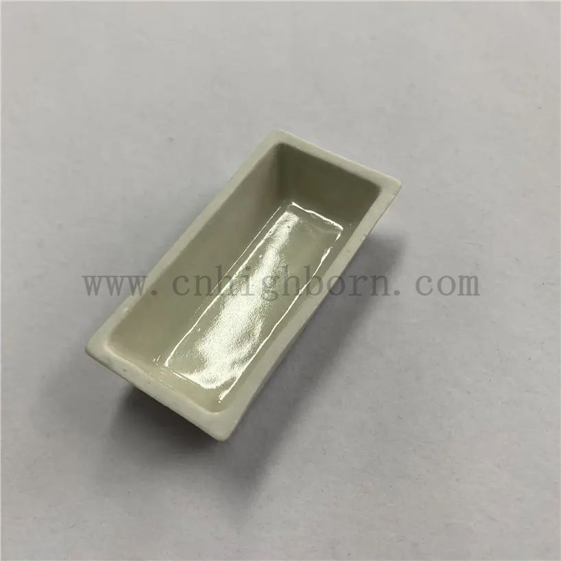 creuset en porcelaine (1)