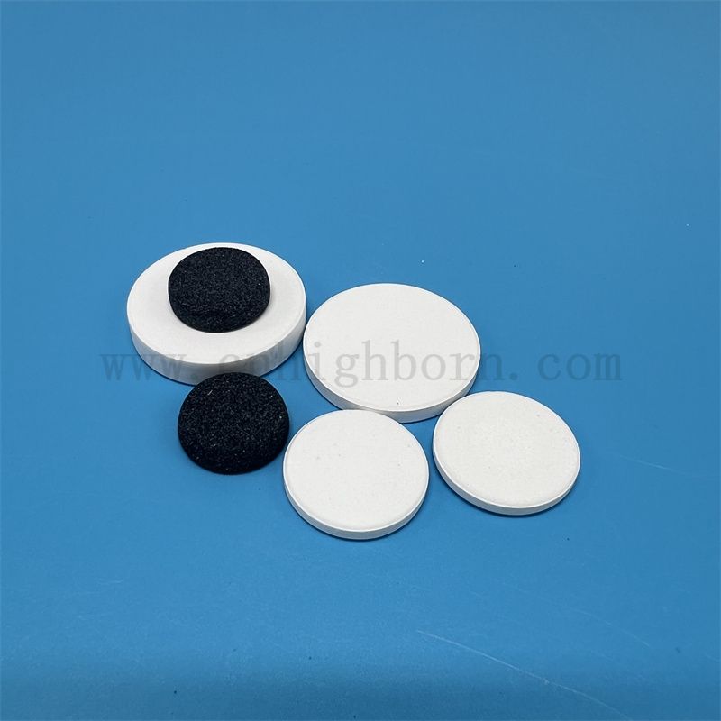 Isolateur poreux en carbure de silicium Plaque de filtre Alumine Disque de filtration d'air en céramique