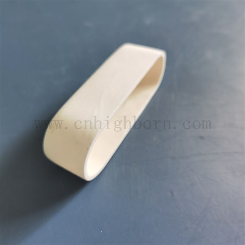 Haute température à 99% AL2O3 Céramic Melting Boat Alumine Combustion Crucible