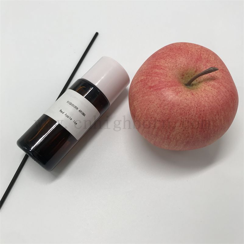 Fourniture d'usine de qualité alimentaire liquide d'huile essentielle comestible fruits de pomme Flavors arôme d'essence concentrée