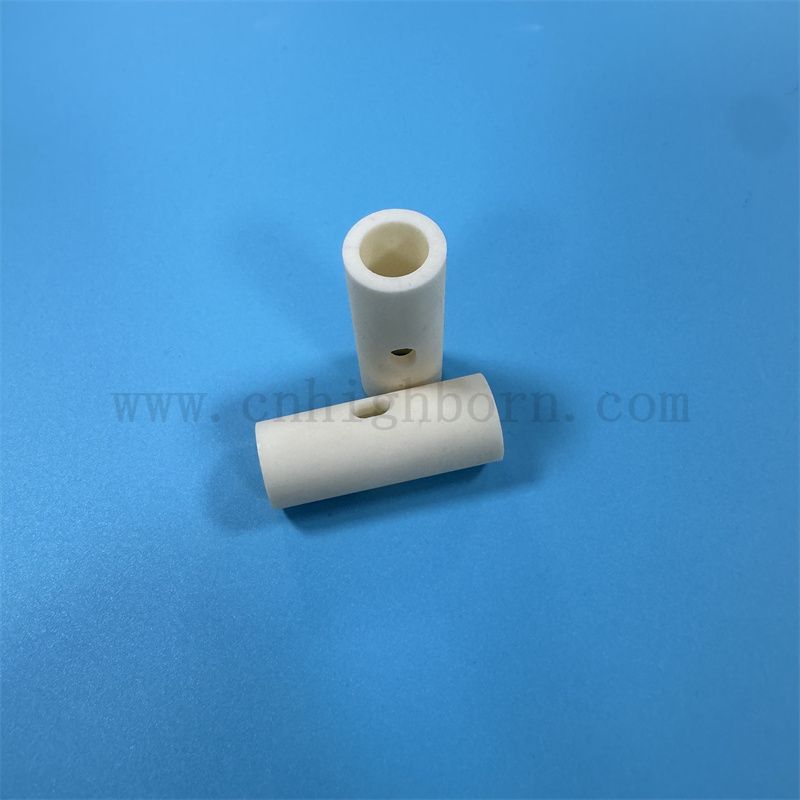 99% Alumina Céramic Tube Isolateur AL2O3 Céramique Tipe irrégulier