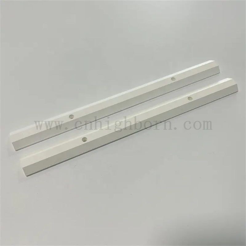 Haute pureté personnalisée à 99% Isolateur de nitrure de bore BN BN CERAMIQUE ROD