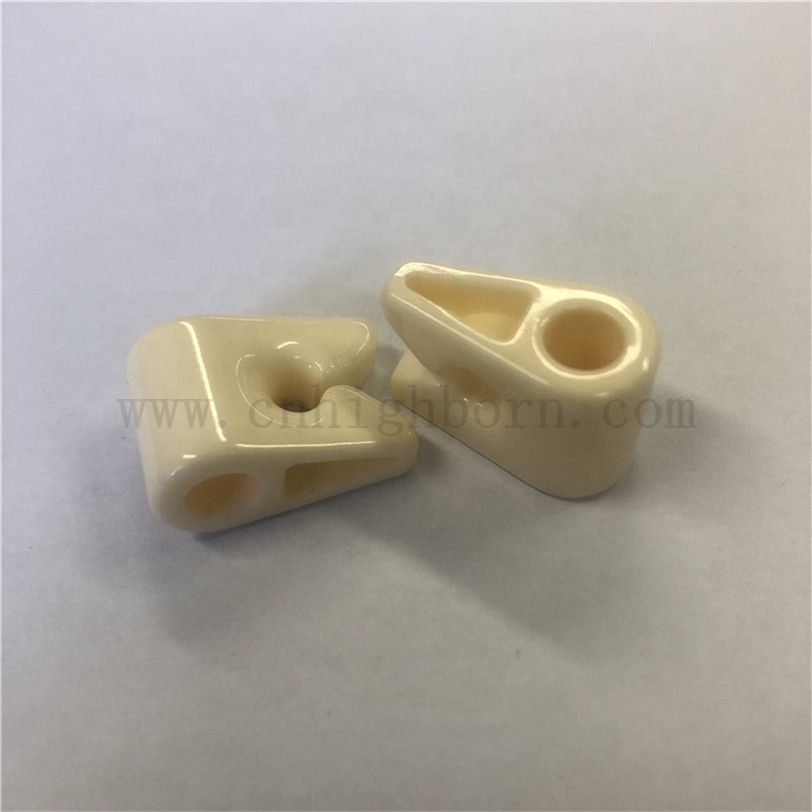 Guide d'alumine personnalisé Bloc de céramique textile AL2O3 Pièce de machine textile