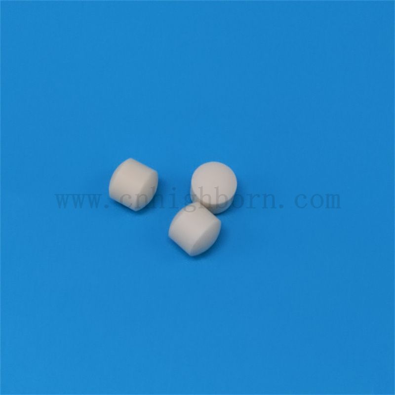 Résistance à l'usure à 99% d'alumine d'aluminium d'aluminium à oxyde de grainage en céramique al2o3 en céramique mouche