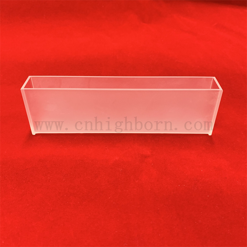 Ustensiles de laboratoire Stand Fluoromètre avec couvercle Lovibond à grande volume Couvette Couvette en verre