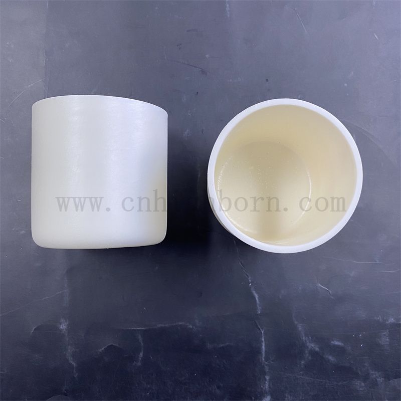 creuset en c&eacute;ramique