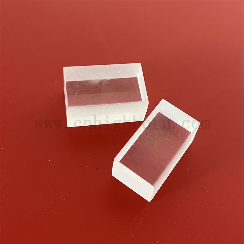 Panneau de silice fusionné deux côtés à deux côtés.