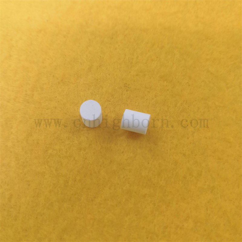 Infiltration de tige de céramique microporeuse à haute température