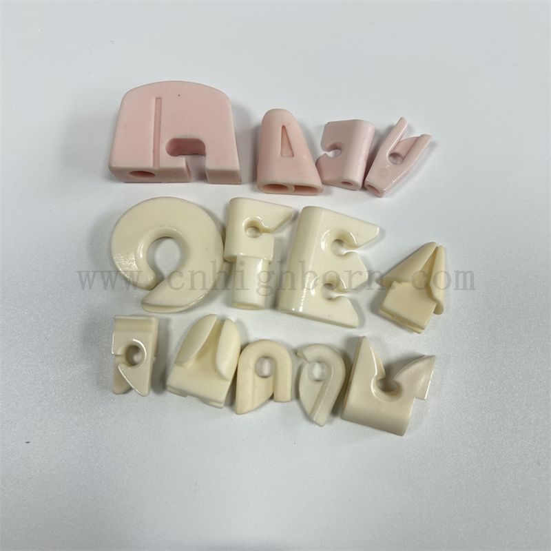 Personnalisé 99,5% AL2O3 Textile Ceramic Alumina Ceramic Hook Guide