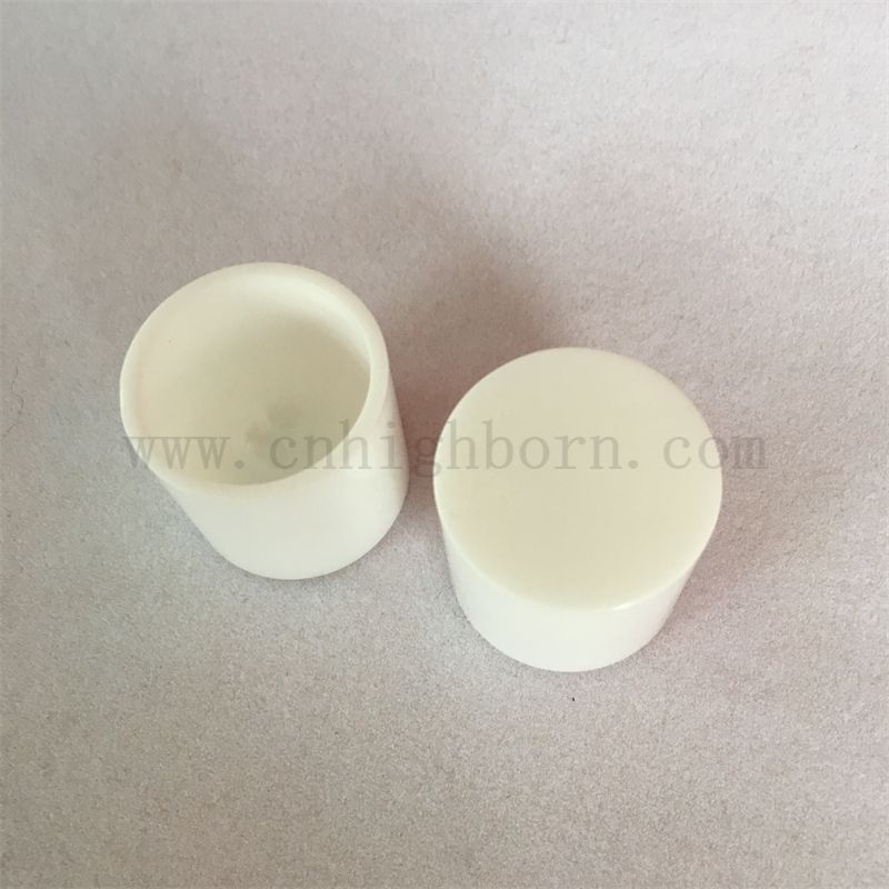 Crucible zircone résistante pour fondre la stabilité thermique ZRO2 CRUCIBILE DE CERAMIQUE