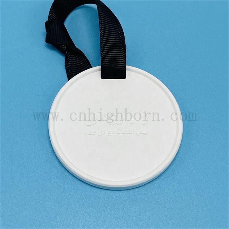 Arôme de logo en relief personnalisé Diffuseur suspendu pierre parfumée avec ruban