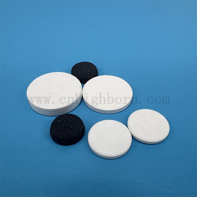 Isolateur poreux en carbure de silicium Plaque de filtre Alumine Disque de filtration d'air en céramique