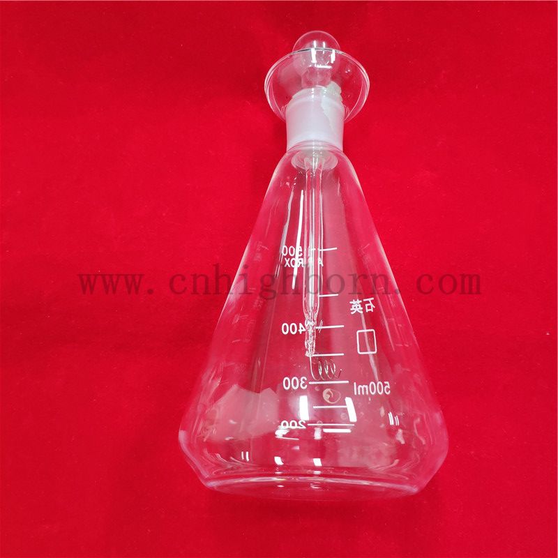 flacon de quartz de laboratoire